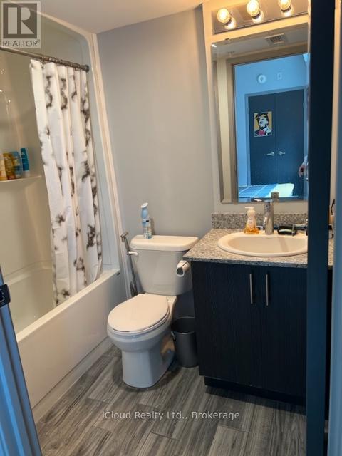 H401 - 275 Larch Street, Waterloo, Ontario  N2L 3R2 - Photo 7 - X12929222