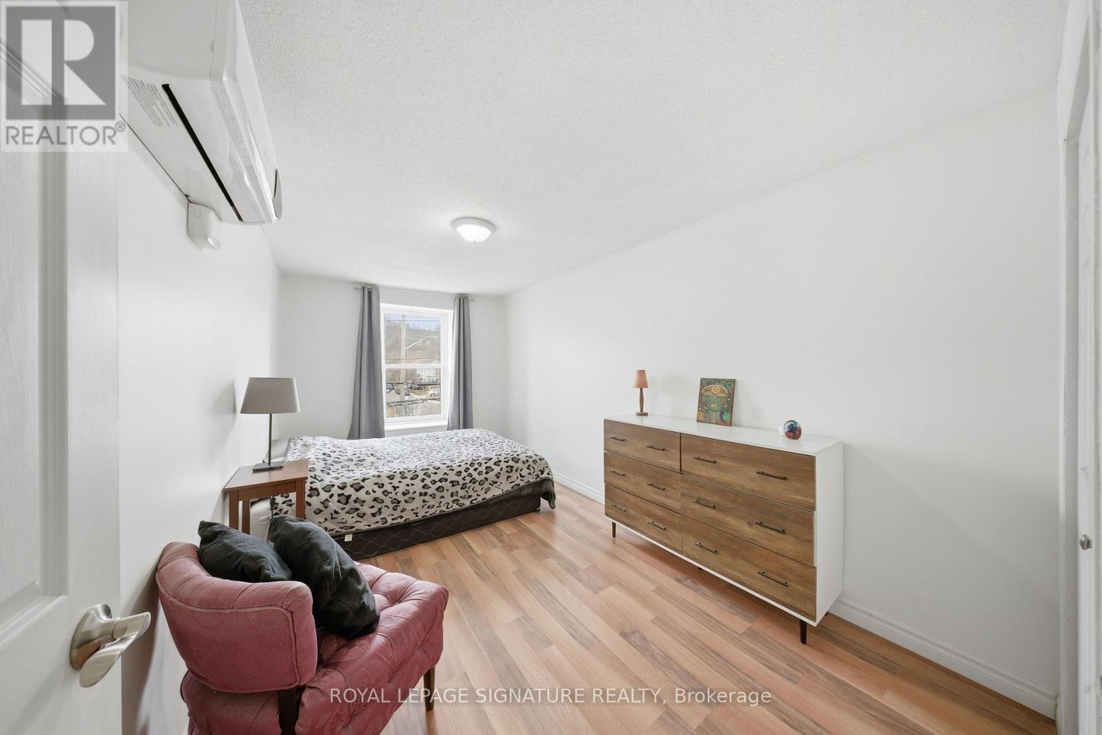 2 - 209 Hunter Street E, Hamilton, Ontario  L8N 1N1 - Photo 13 - X12929224