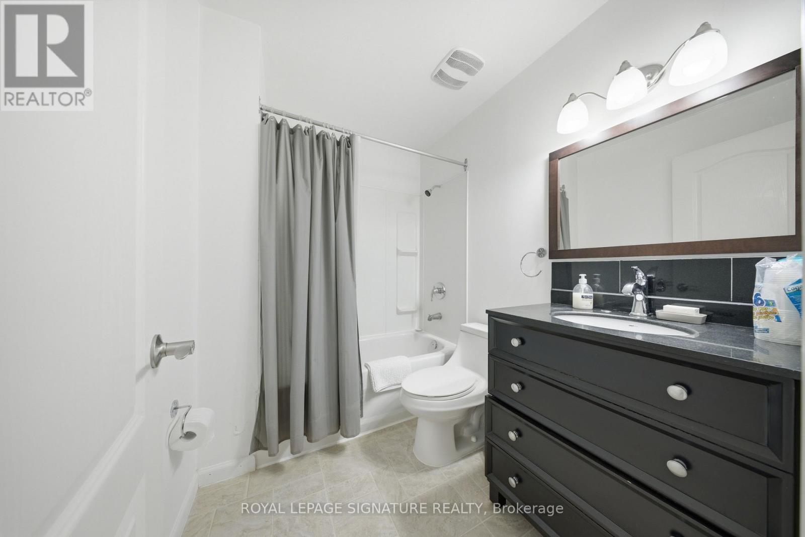 1 - 209 Hunter Street E, Hamilton, Ontario  L8N 1N1 - Photo 17 - X12929230