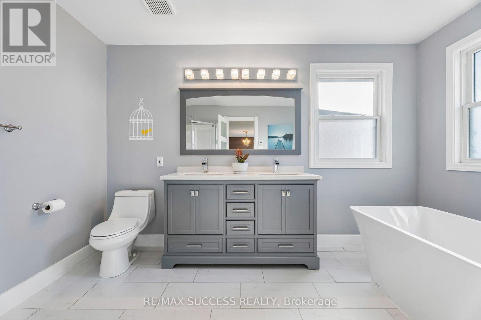 202 Braithwaite Avenue, Hamilton, Ontario  L9G 5A6 - Photo 28 - X12929376