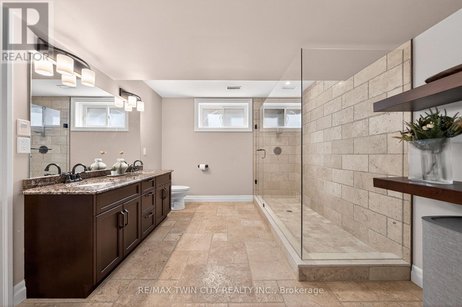 325 Deerfoot Trail, Waterloo, Ontario  N2K 0B4 - Photo 42 - X12929398