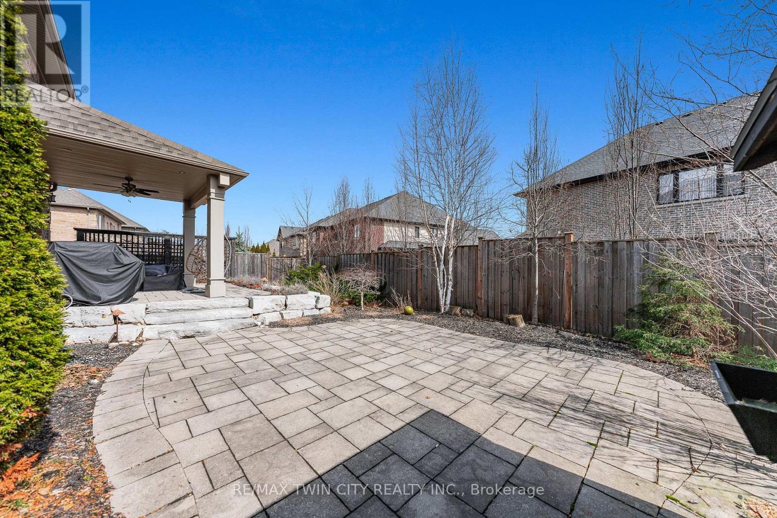 325 Deerfoot Trail, Waterloo, Ontario  N2K 0B4 - Photo 47 - X12929398