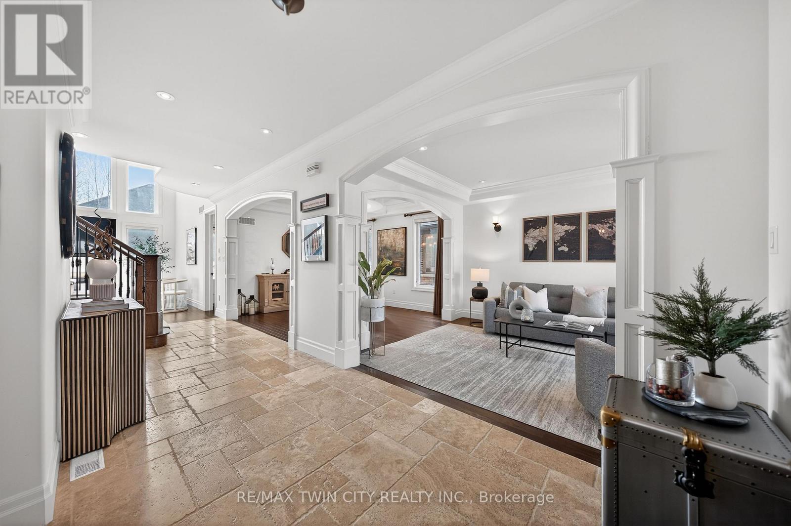 325 Deerfoot Trail, Waterloo, Ontario  N2K 0B4 - Photo 9 - X12929398