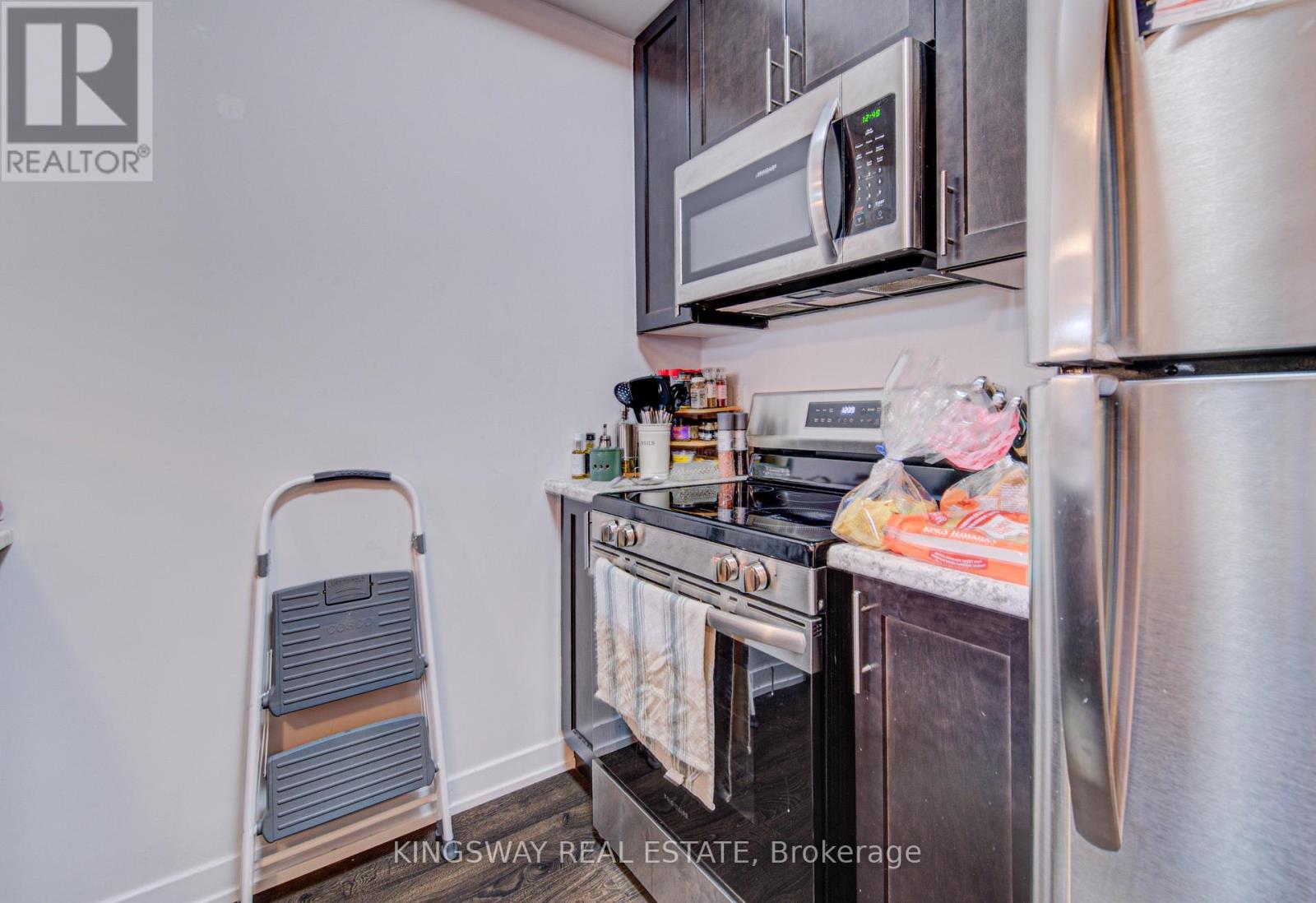 109 - 125 Shoreview Place, Hamilton, Ontario  L8E 0K3 - Photo 10 - X12929400