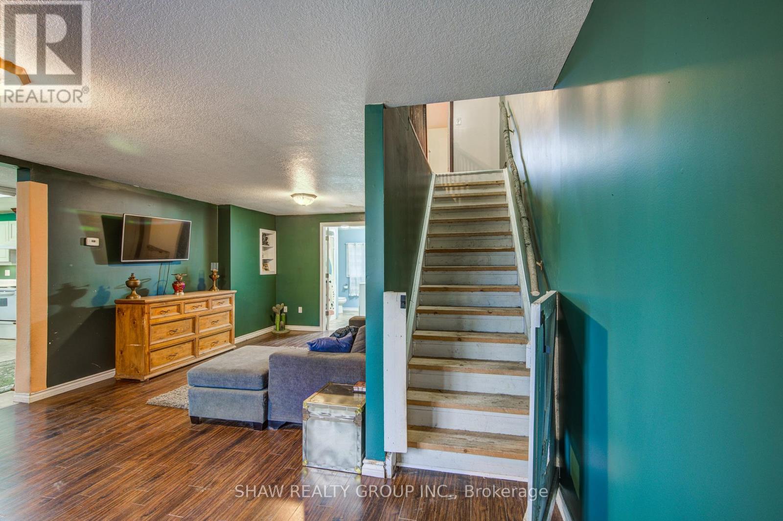 853 Norfolk County 28 Road, Norfolk, Ontario  N0E 1G0 - Photo 35 - X12929414