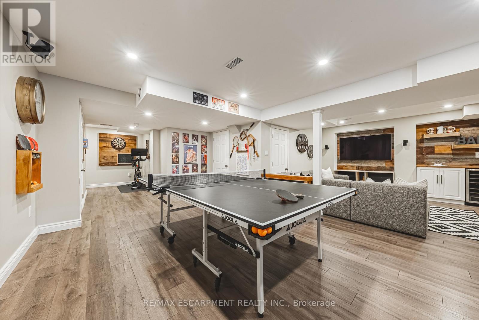 24 Stillwater Crescent, Hamilton, Ontario  L8B 1V6 - Photo 30 - X12929452