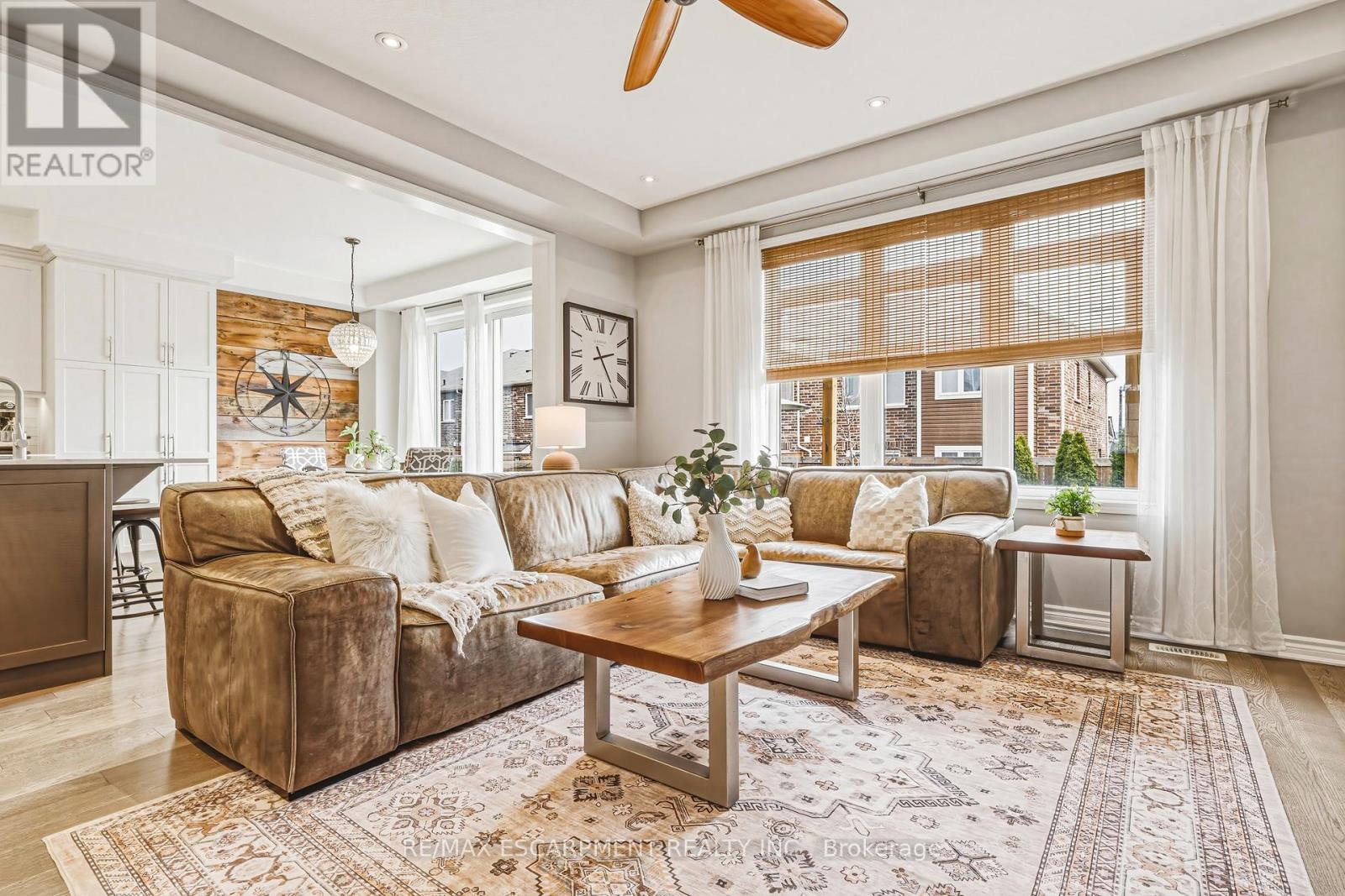 24 Stillwater Crescent, Hamilton, Ontario  L8B 1V6 - Photo 8 - X12929452