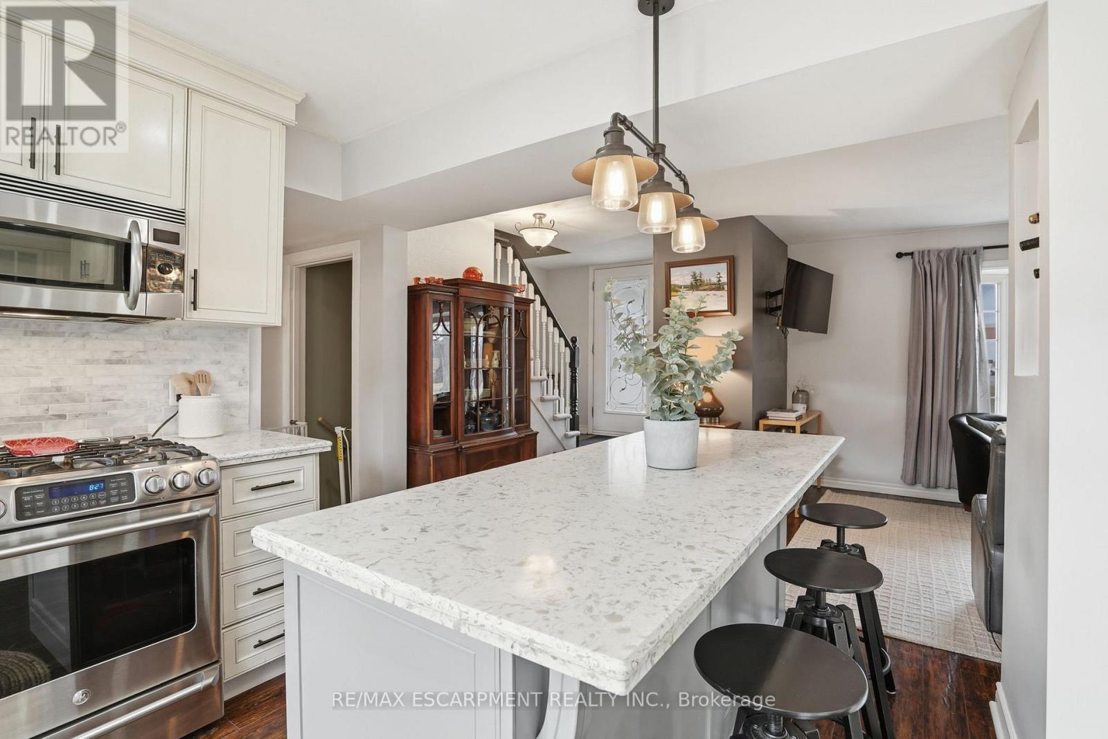 65 Rolston Drive, Hamilton, Ontario  L9C 3X6 - Photo 13 - X12929464