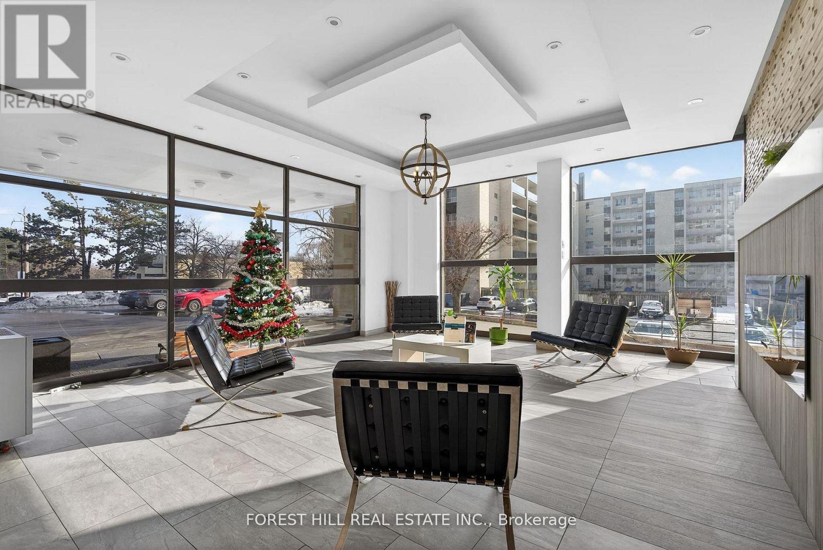 302 - 180 Dudley Avenue, Markham, Ontario  L3T 4X2 - Photo 2 - N12712892