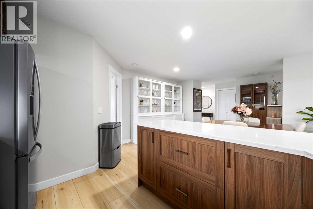 8429, 304 Mackenzie Way Sw, Airdrie, Alberta  T4B 3H8 - Photo 4 - A2295218