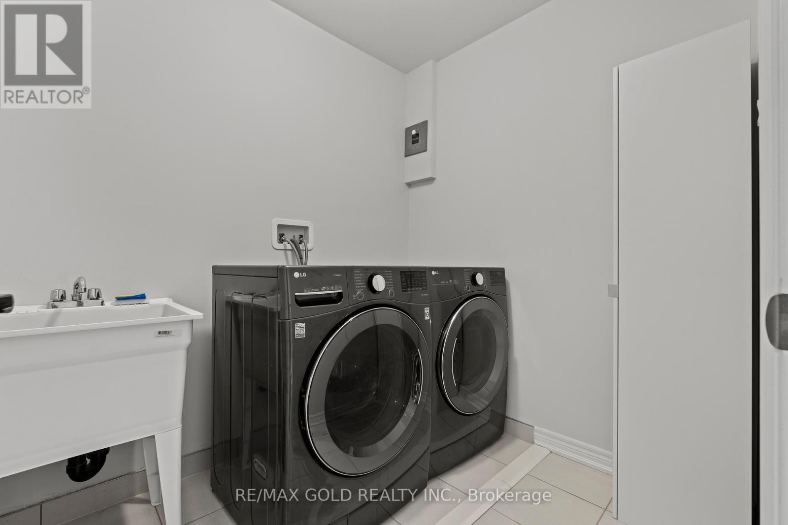 59 Folgate Crescent, Brampton, Ontario  L6R 0B3 - Photo 25 - W12803032