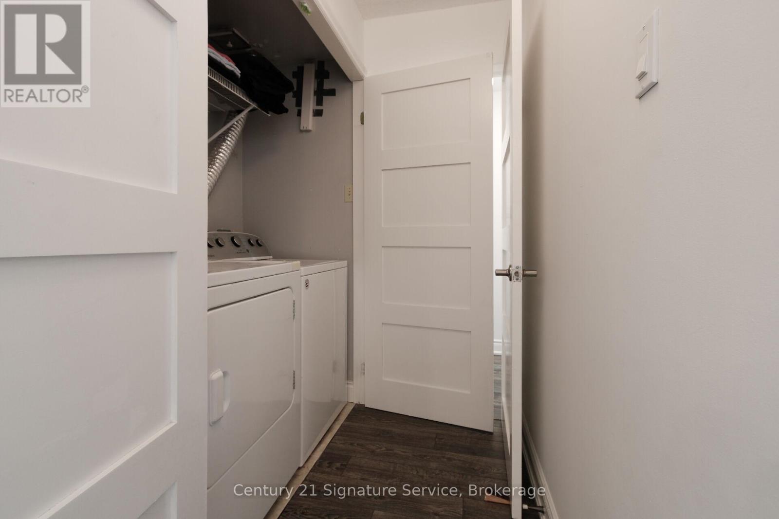 510 - 75 King Street E, Mississauga, Ontario  L5A 4G5 - Photo 20 - W12926258