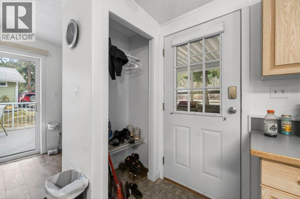 1 Wolfe Street, Sicamous, British Columbia  V0E 2V1 - Photo 43 - 10379041