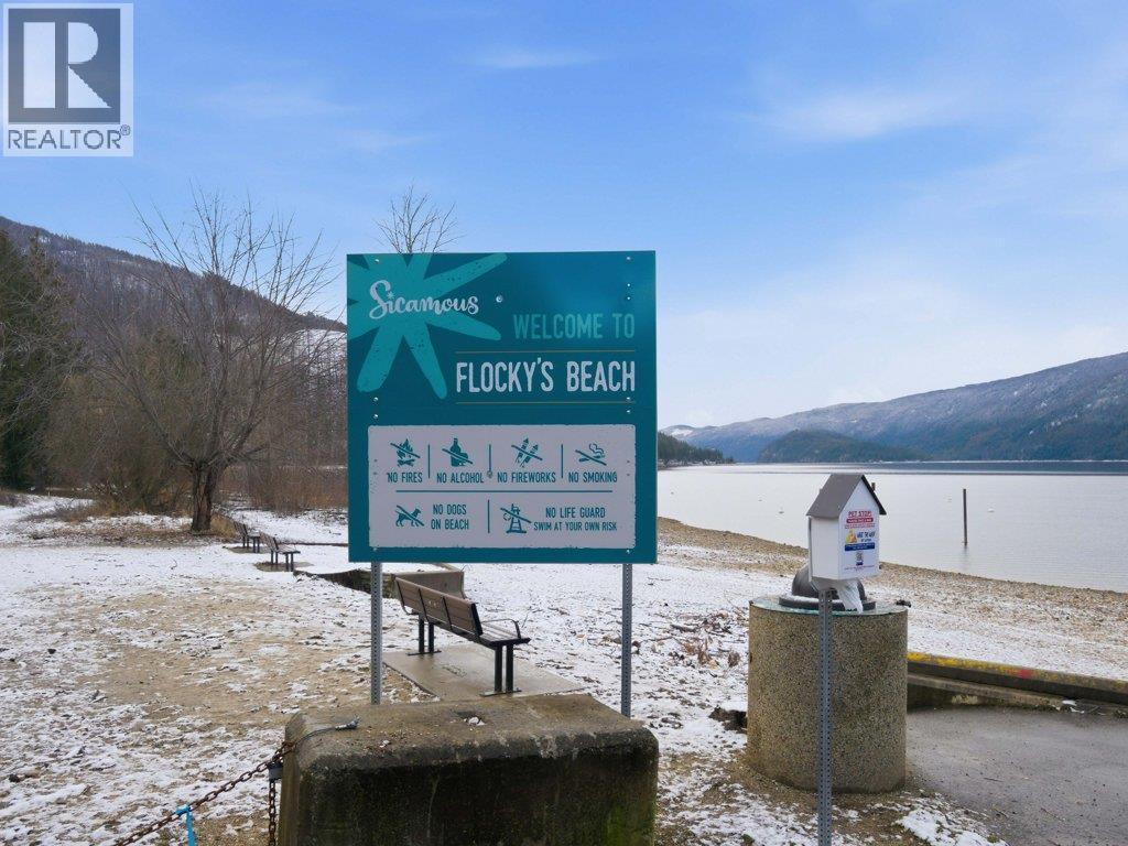 1 Wolfe Street, Sicamous, British Columbia  V0E 2V1 - Photo 24 - 10379041