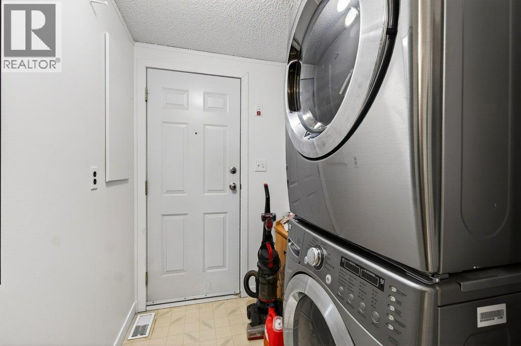 1 Wolfe Street, Sicamous, British Columbia  V0E 2V1 - Photo 63 - 10379041