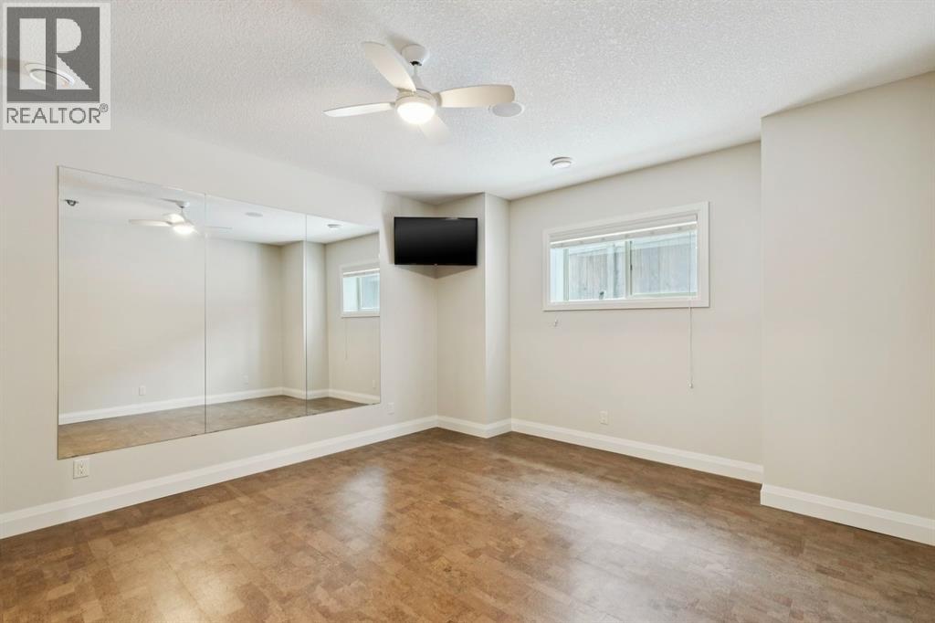 136 Aspen Dale Way Sw, Calgary, Alberta  T3H 0S1 - Photo 32 - A2296051