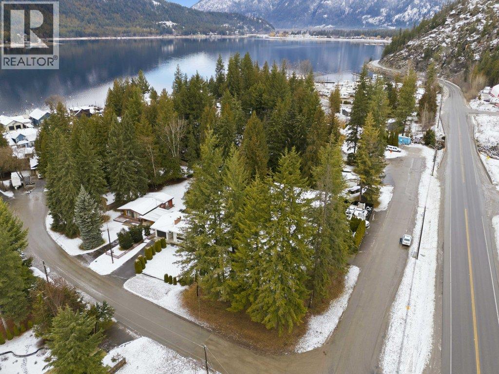 1 Wolfe Street, Sicamous, British Columbia  V0E 2V1 - Photo 97 - 10379041