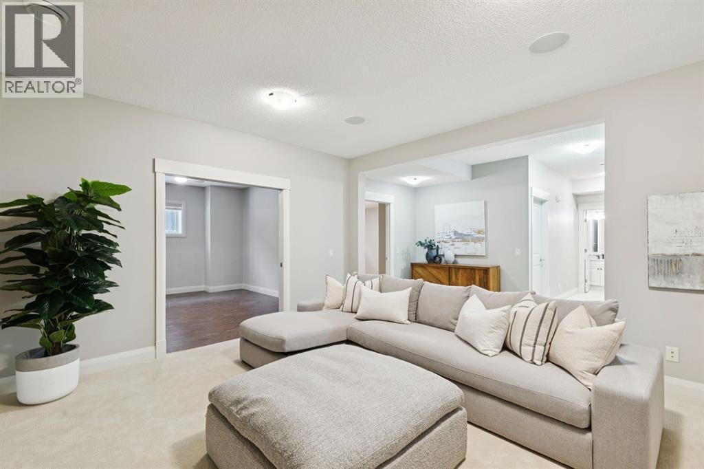 136 Aspen Dale Way Sw, Calgary, Alberta  T3H 0S1 - Photo 30 - A2296051