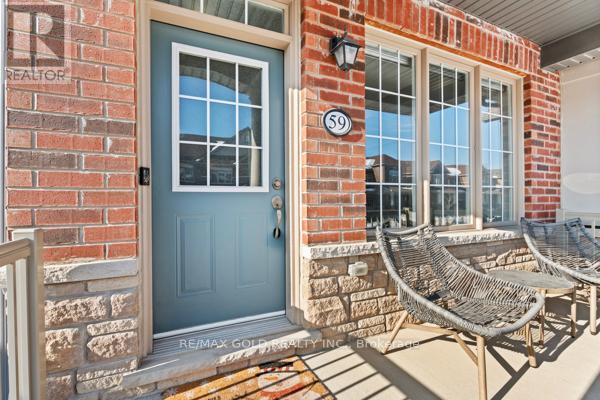 59 Folgate Crescent, Brampton, Ontario  L6R 0B3 - Photo 3 - W12803032