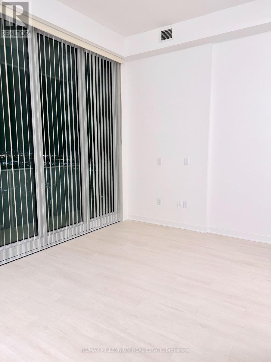 5901 - 3900 Confederation Parkway, Mississauga, Ontario  L5B 0M3 - Photo 7 - W12872320