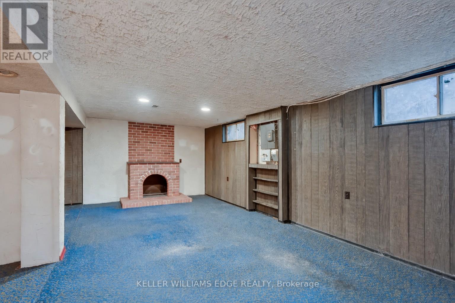 1322 Langdale Crescent, Oakville, Ontario  L6H 2K8 - Photo 17 - W12929216