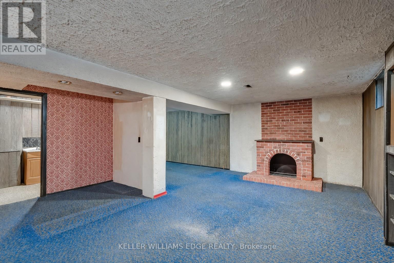 1322 Langdale Crescent, Oakville, Ontario  L6H 2K8 - Photo 18 - W12929216