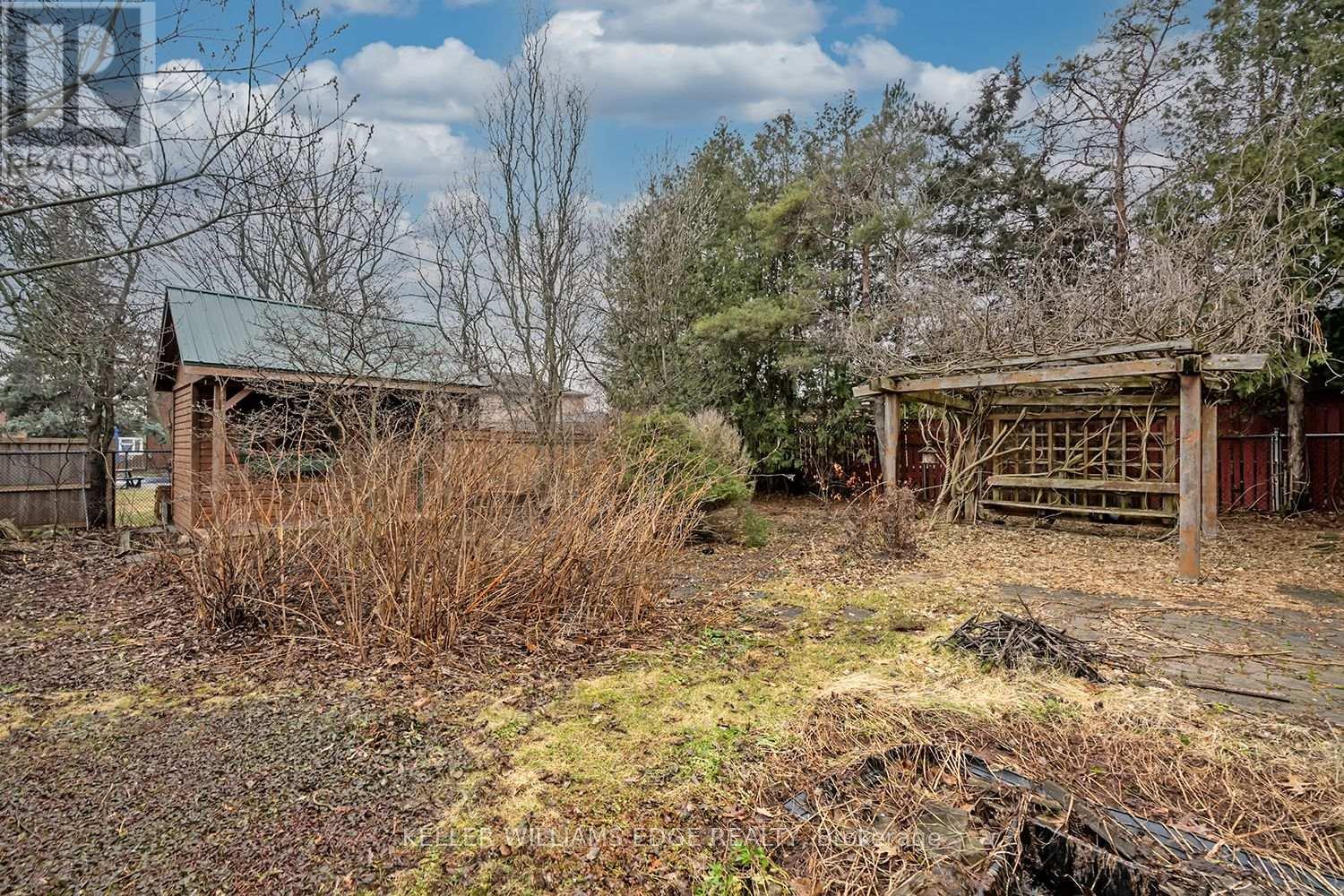 1322 Langdale Crescent, Oakville, Ontario  L6H 2K8 - Photo 23 - W12929216