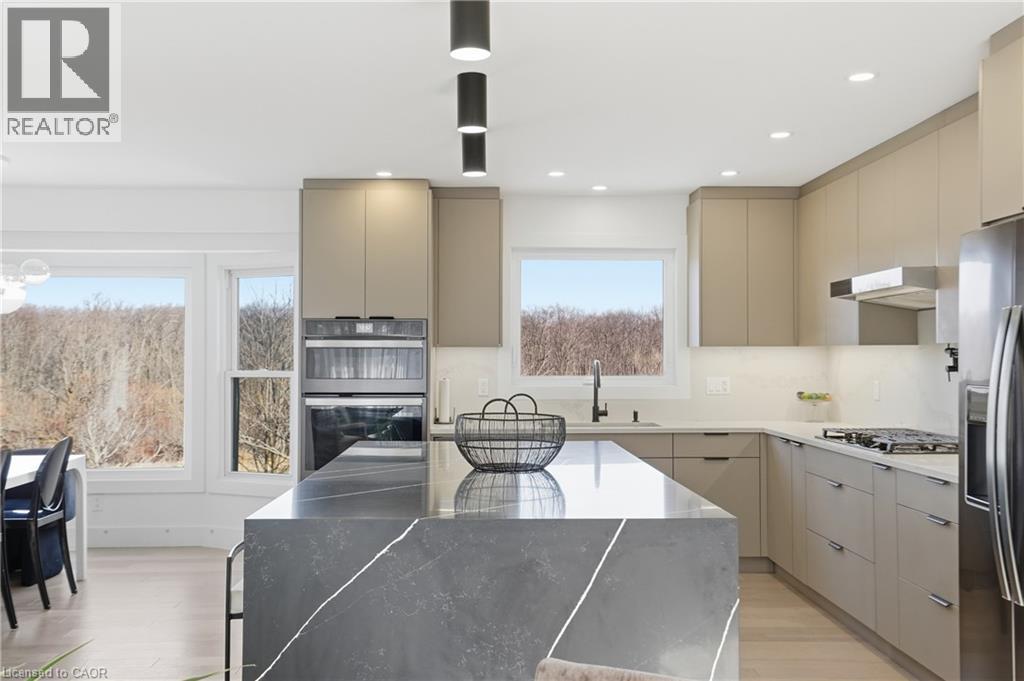 296 Ridge Road W, Grimsby, Ontario  L3M 4E7 - Photo 15 - 40815688