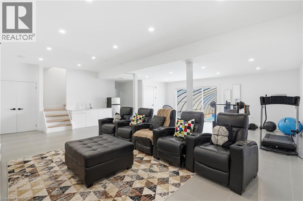 296 Ridge Road W, Grimsby, Ontario  L3M 4E7 - Photo 36 - 40815688