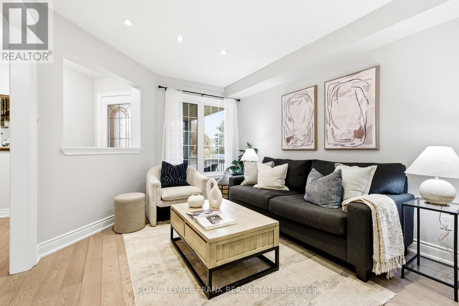 5 Telegraph Drive, Whitby, Ontario  L1P 1S2 - Photo 11 - E12929554