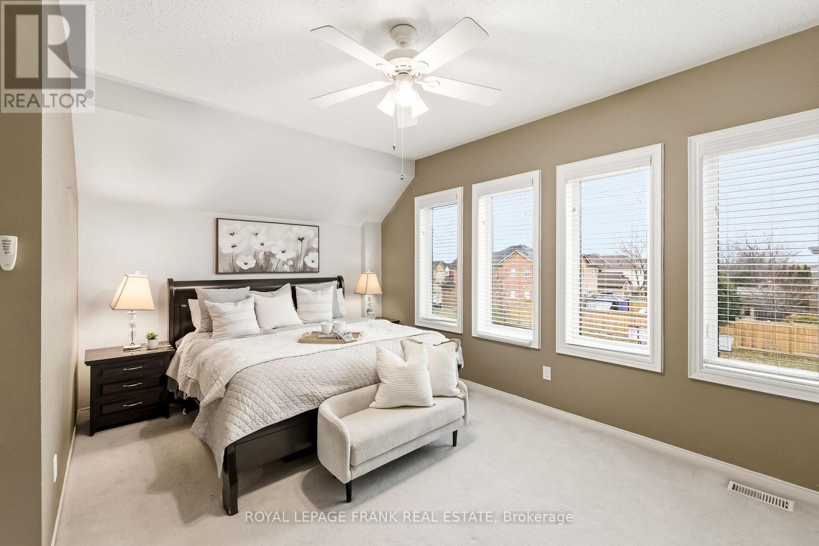 5 Telegraph Drive, Whitby, Ontario  L1P 1S2 - Photo 24 - E12929554