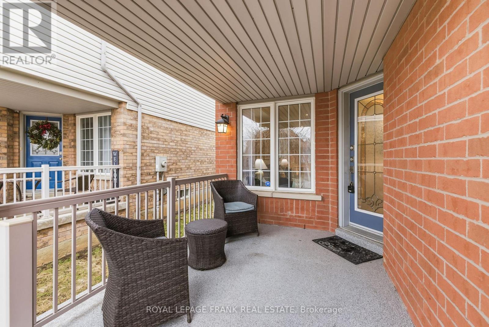 5 Telegraph Drive, Whitby, Ontario  L1P 1S2 - Photo 5 - E12929554