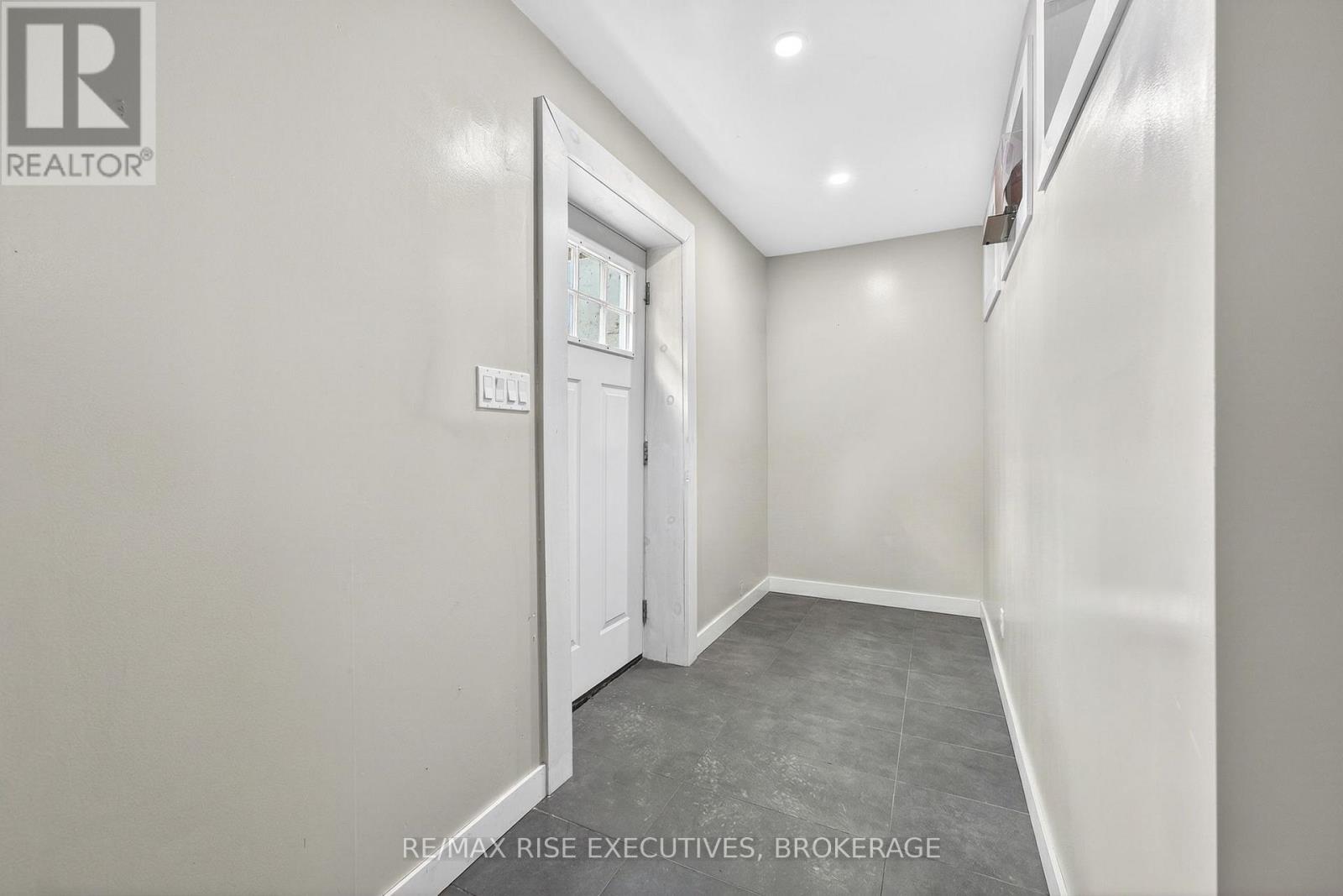 700 Stonehenge Street, Kingston, Ontario  K7P 0B2 - Photo 38 - X12929570