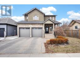 700 STONEHENGE STREET, Kingston, Ontario