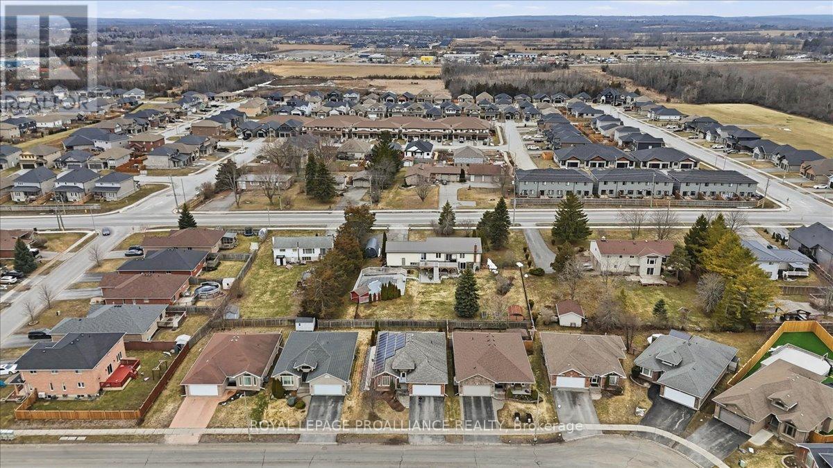 12 Chelsea Crescent, Belleville, Ontario  K8N 4Z5 - Photo 26 - X12929550