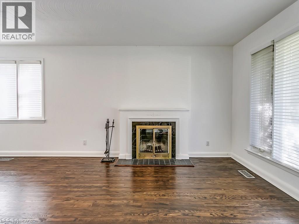 2067 Devon Road, Oakville, Ontario  L6J 2N1 - Photo 6 - 40802297