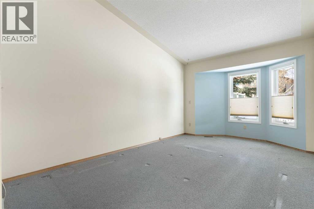 176 Christie Park Manor Sw, Calgary, Alberta  T3H 2T6 - Photo 15 - A2293322