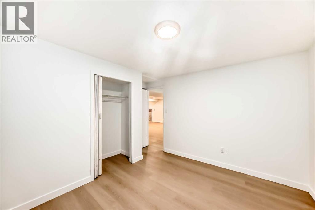 52 Mt Crandell Crescent W, Lethbridge, Alberta  T1K 6L6 - Photo 23 - A2295332