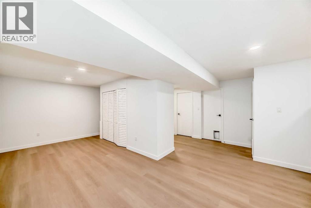 52 Mt Crandell Crescent W, Lethbridge, Alberta  T1K 6L6 - Photo 21 - A2295332