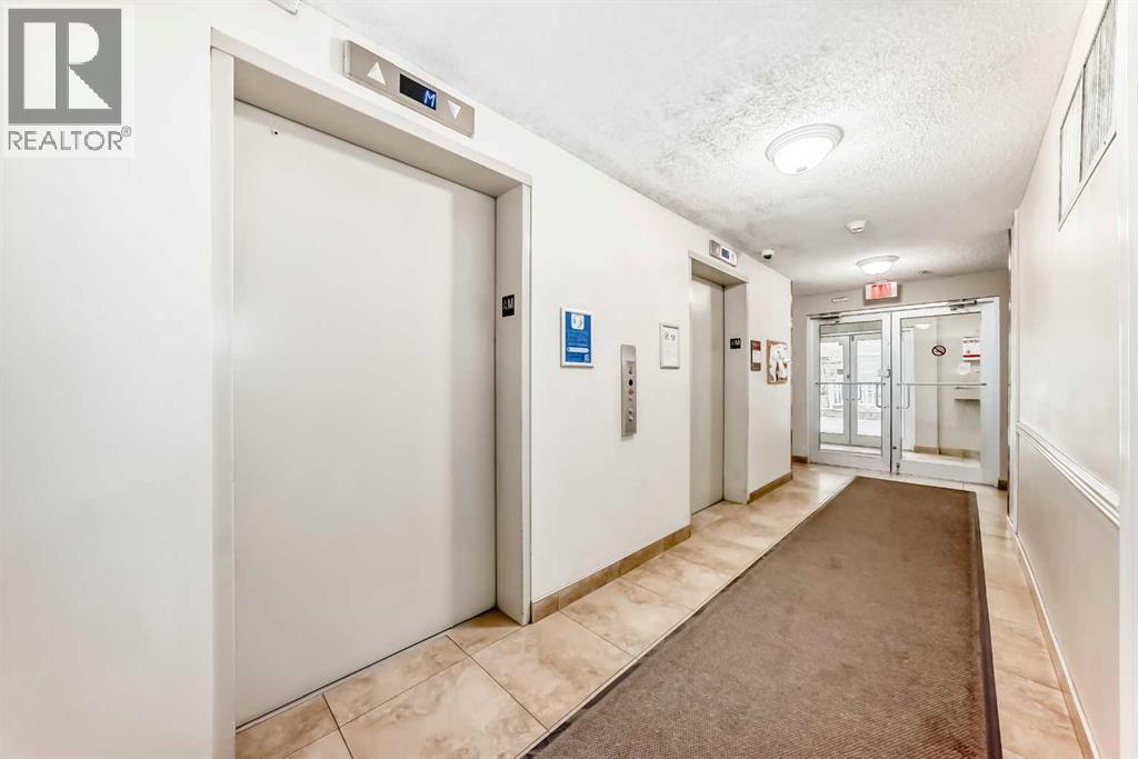 215, 290 Shawville Way Se, Calgary, Alberta  T2Y 3Z9 - Photo 25 - A2295733