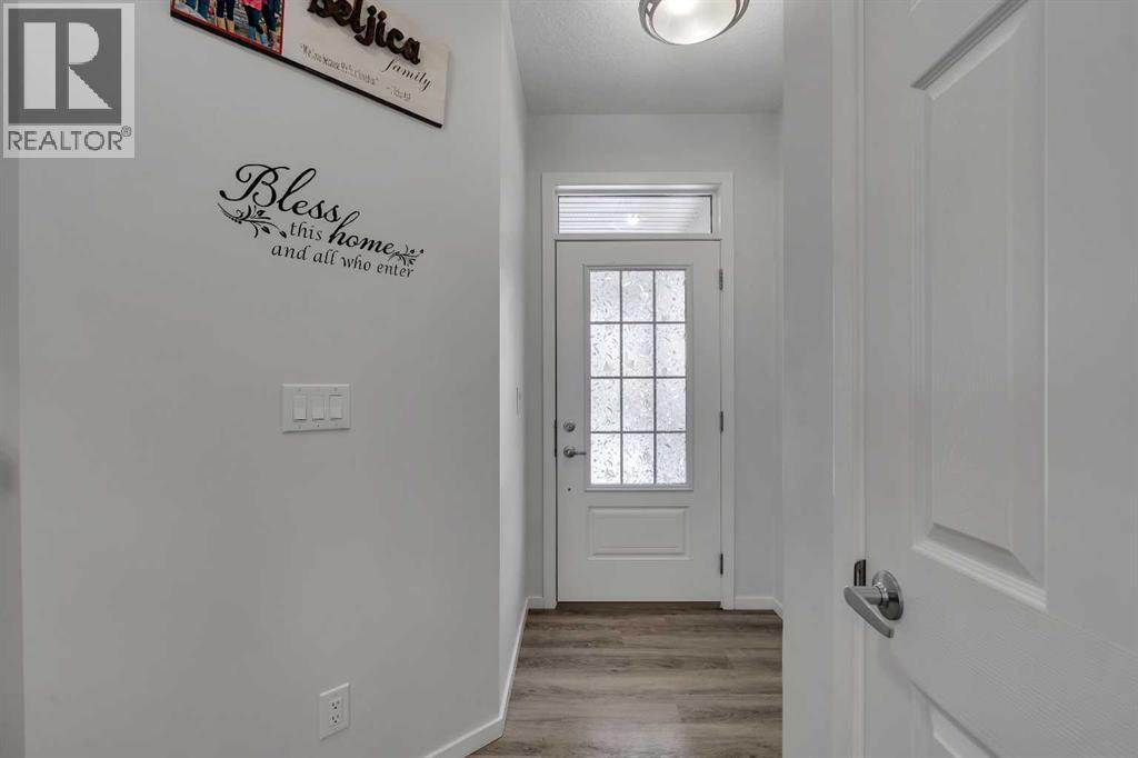 821 Windrow Green SW, Airdrie, Alberta  T4B 5H5 - Photo 2 - A2296322