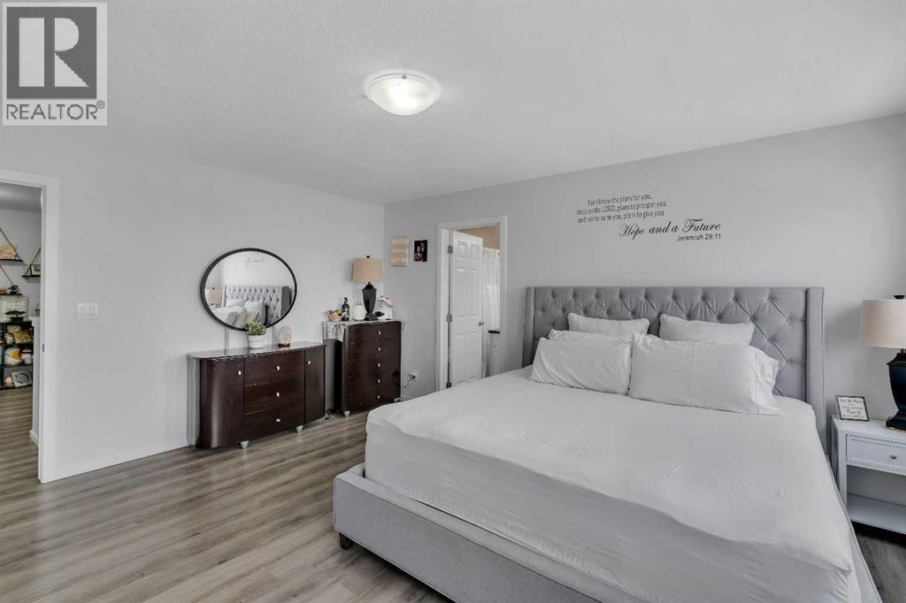 821 Windrow Green SW, Airdrie, Alberta  T4B 5H5 - Photo 25 - A2296322