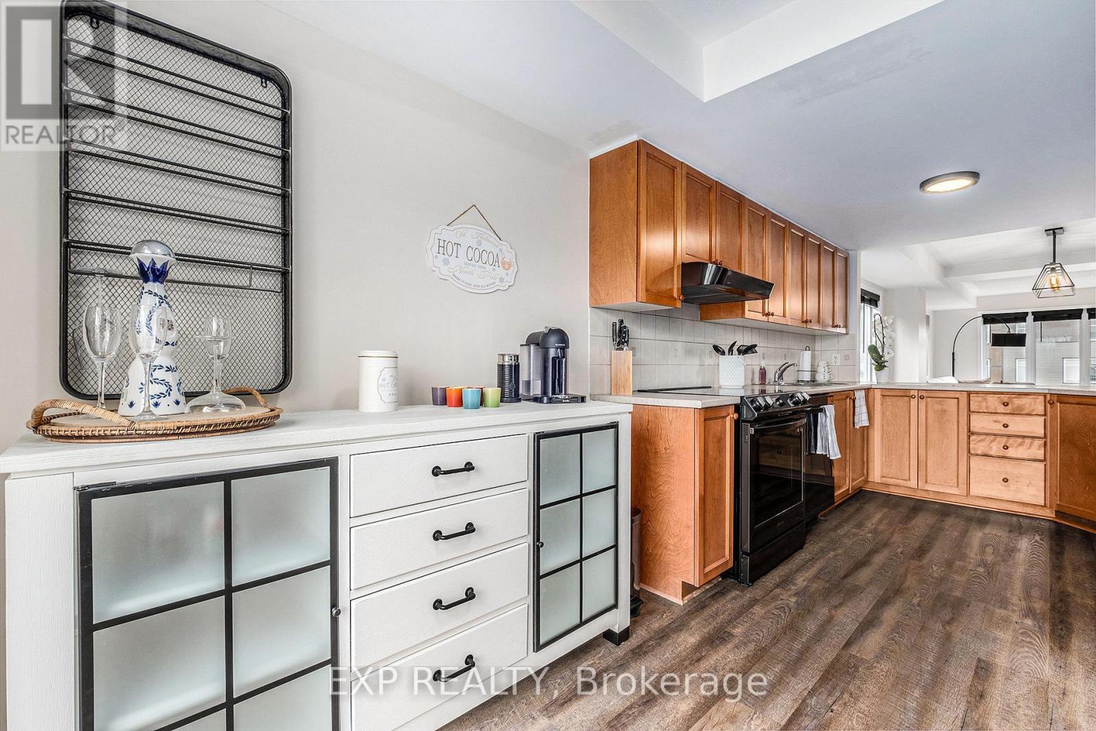 76 Lakepointe Drive, Ottawa, Ontario  K4A 5E5 - Photo 7 - X12929512