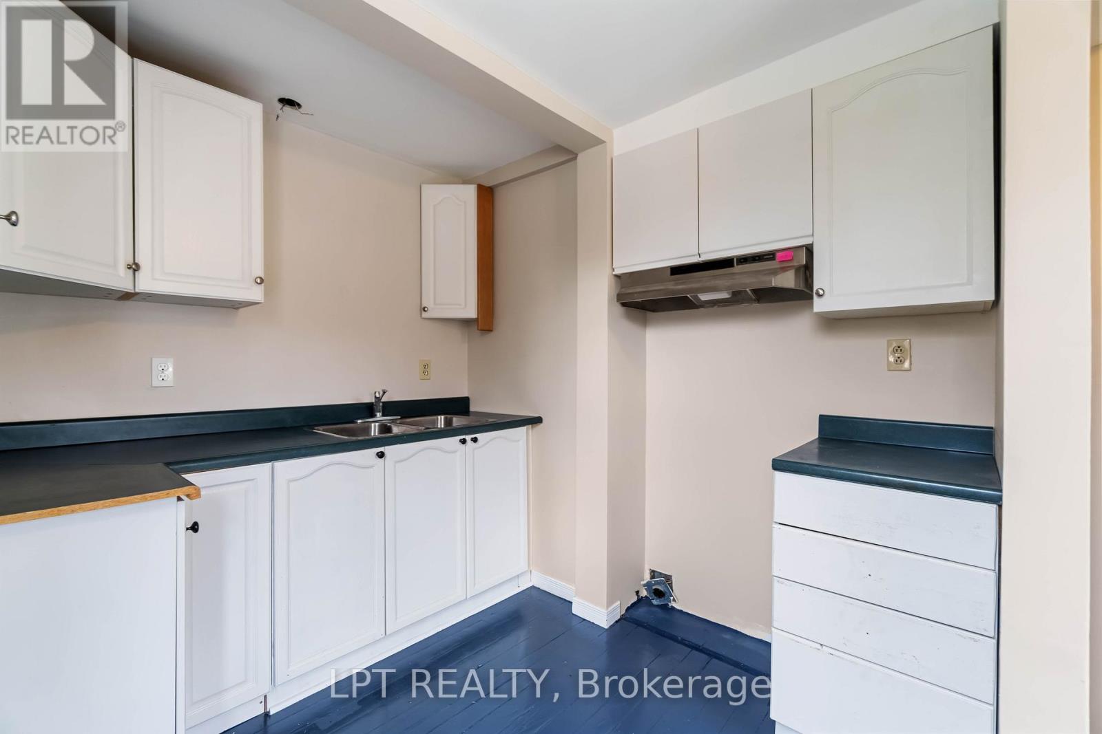 222 Bartholomew Street, Brockville, Ontario  K6V 2S6 - Photo 34 - X12929520