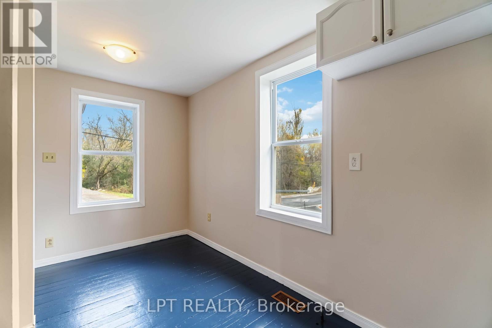 222 Bartholomew Street, Brockville, Ontario  K6V 2S6 - Photo 36 - X12929520