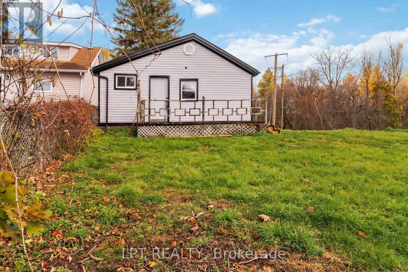 222 Bartholomew Street, Brockville, Ontario  K6V 2S6 - Photo 48 - X12929520