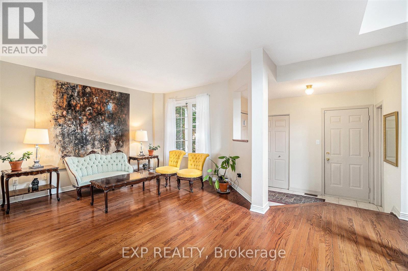 29 Woodford Way, Ottawa, Ontario  K2J 4B9 - Photo 6 - X12929540