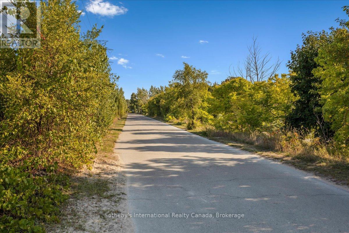 69 - 470 Beach Boulevard, Hamilton, Ontario  L8H 6X2 - Photo 43 - X12929562