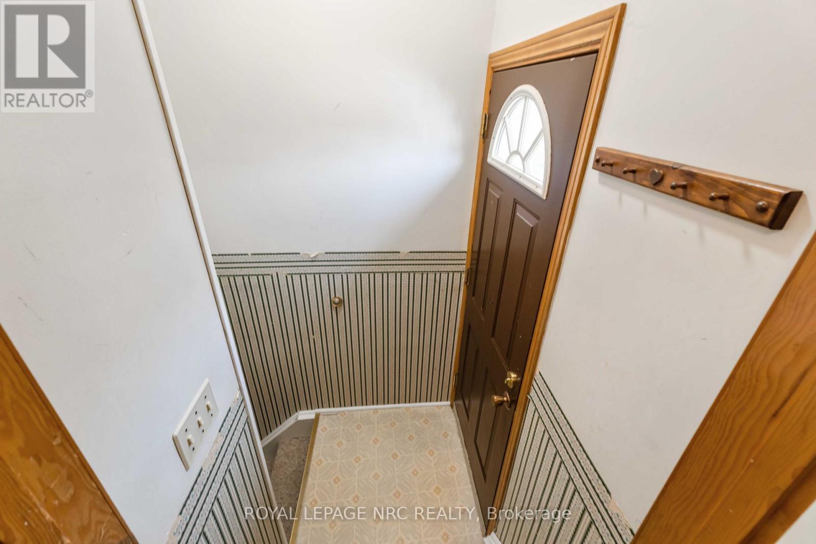 3987 Montcalm Crescent, Niagara Falls, Ontario  L2G 6L9 - Photo 21 - X12929568