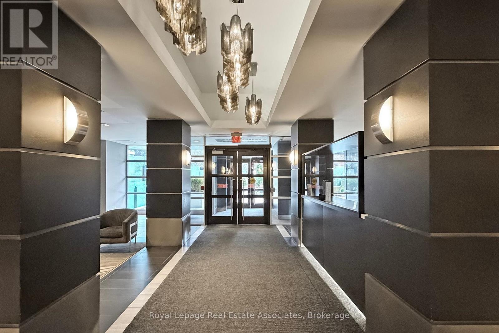 814 - 399 Adelaide Street W, Toronto, Ontario  M5V 1S1 - Photo 4 - C12929486